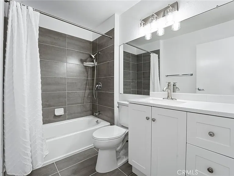 845 Woodcrest Ave — Photo 16