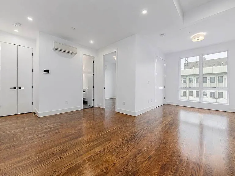 2829 Snyder Ave #3B — Photo 3