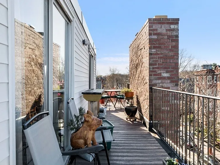 76 Garfield St #9 — Photo 7