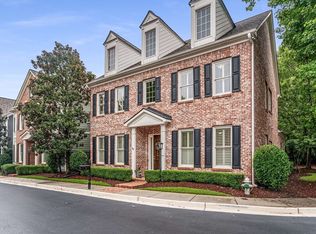 170 Kendemere Pointe, Roswell, GA 30075