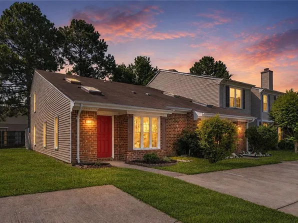 416 Hollomon Dr, Hampton, VA 23666