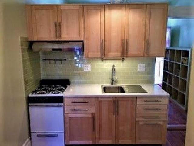 1st image of 227 Lily St