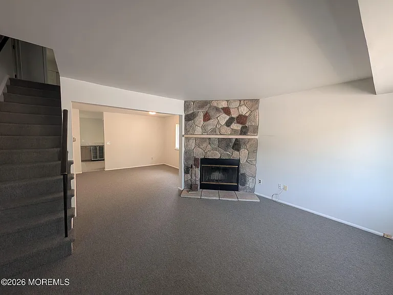 44 Davids Ct — Photo 15
