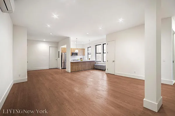 Rented by Living New York | media 12