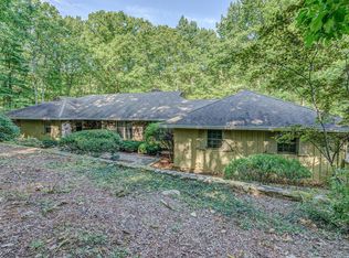 5133 Red Stag Rd, Roanoke, VA 24018