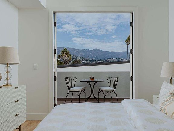 2nd image of 112 E Ortega St #202