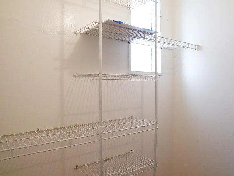 17 Russell St — Photo 8