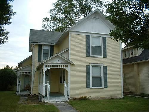 2nd image of 213 S Main St