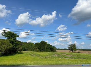 726 Caldwell Ln, Athens, AL 35611