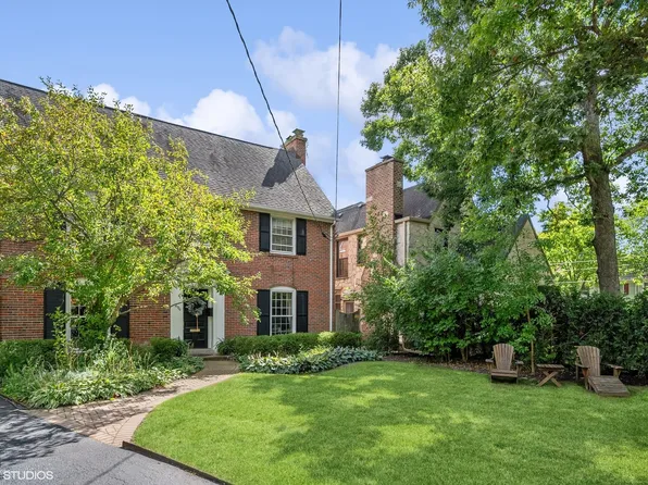 496 Woodlawn Ave, Glencoe, IL 60022