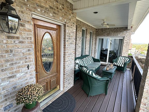 2nd image of 202 Konawa Ln