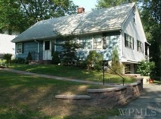 42 Cortlandt Rd, Mahopac, NY 10541