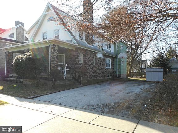 3rd image of 446 Harper Ave