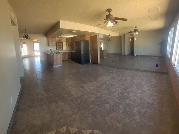 2nd image of 2127 W Morrow Dr