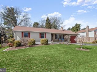 8214 Greenvale Dr, Frederick, MD 21702