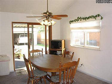 3rd image of 6375 Sandhurst Dr