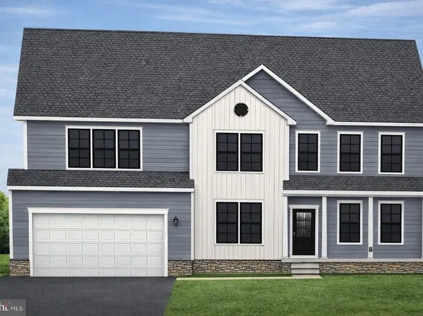 124 Flint Dr #61, Hanover, PA 17331