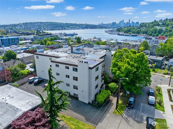 3600 Whitman Avenue N #401, Seattle, WA 98103