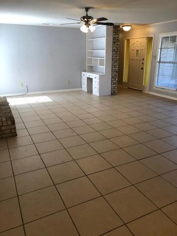 601 Jeffery Dr. — Photo 2