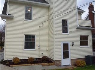 1163 Cleveland Heights Blvd, Cleveland Heights, OH