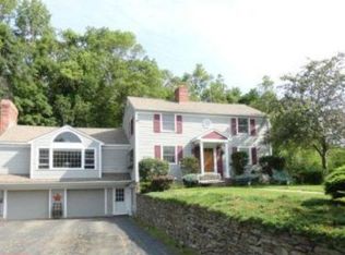 12 Faith Dr, Hampstead, NH 03841