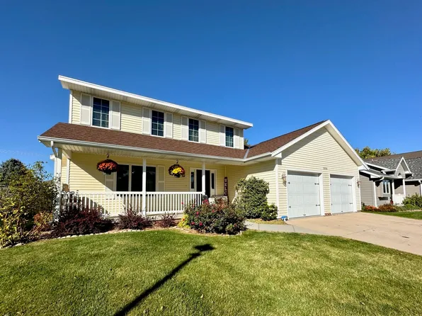 5908 O Ave, Kearney, NE 68847