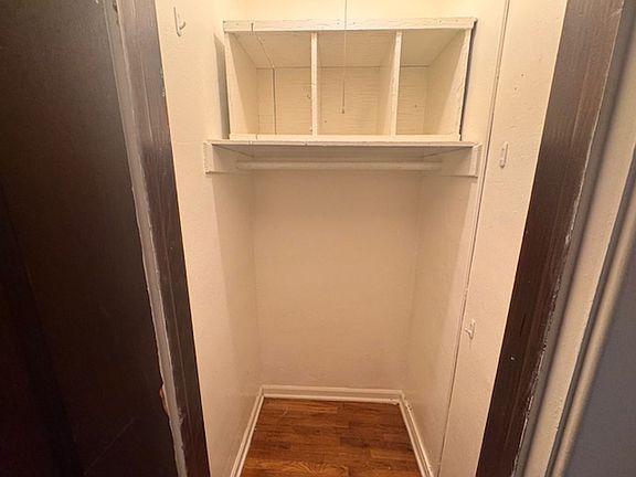 5th image of 1428 W 10th Ave APT 4