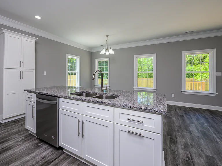 403 Hart Dr — Photo 23