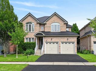 12 Barrett Ave, Brantford, ON N3S0B2