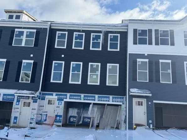 766 Olivia St, Pittsburgh, PA 15205