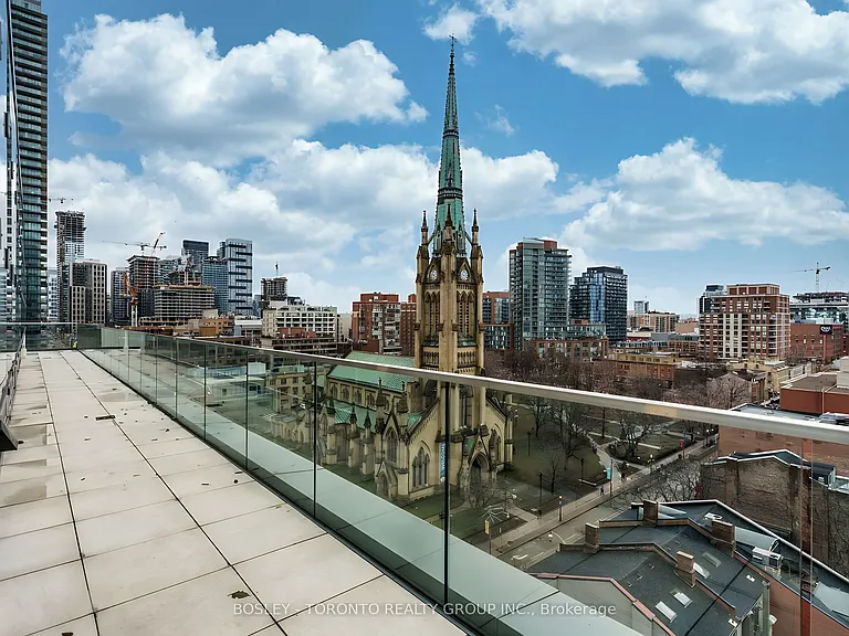60 Colborne St #214 — Photo 40