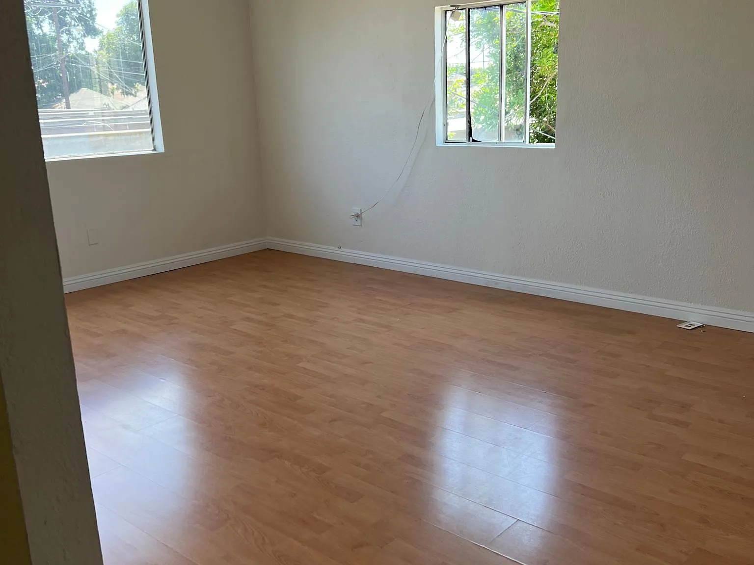 4 bed, 1600 sqft, $3,499 — Photo 2
