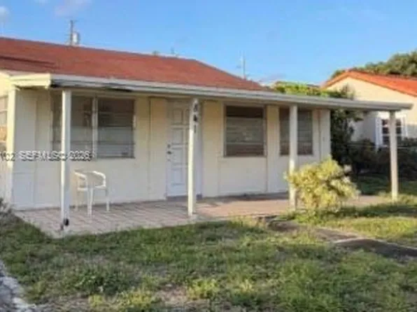 841 NE 4th Pl, Hialeah, FL 33010