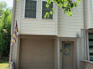 2007 Marcus Point Dr, Morgantown, WV 26501