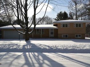 630 Pine Ave, Wisconsin Rapids, WI 54494