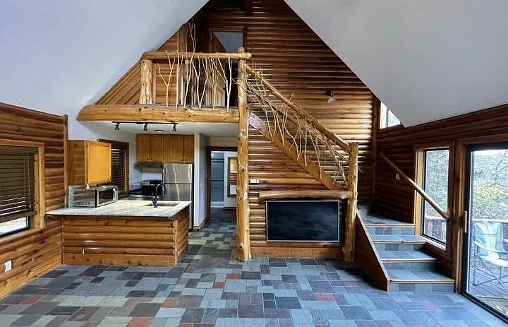 141 Settlers Ln #A — Photo 3
