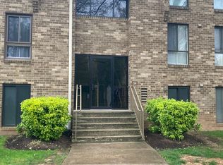 2341 Freetown Ct UNIT 1B, Reston, VA 20191