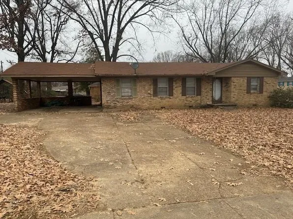 3931 Bishops Bridge Rd, Memphis, TN 38118