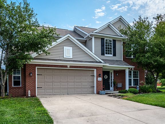3rd image of 650 Lynton Way