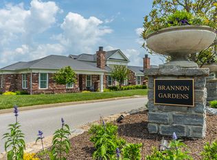 101 Brannon Gardens Dr, Nicholasville, KY 40356