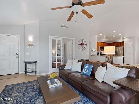 5th image of 5543 W Dove Loft Dr
