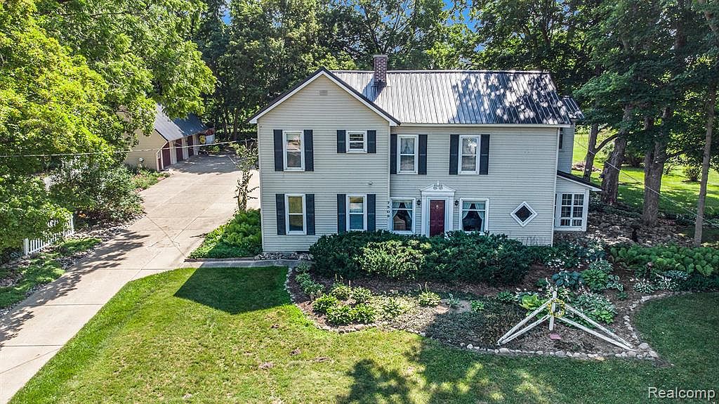 7509 S State Rd, Goodrich, MI 48438 MLS 20230061664 Zillow