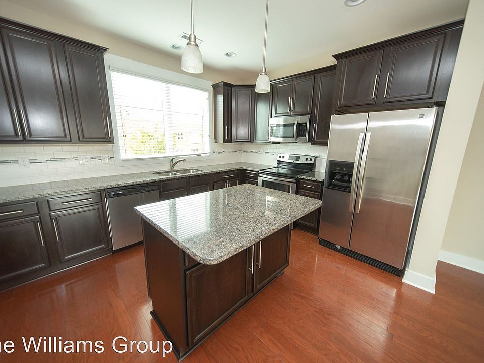 1st image of 131 Pennmark Pl