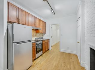 317 E 5th St #1F, New York, NY 10003
