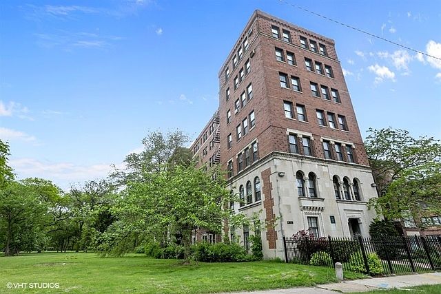 1st image of 3017 E 78th St APT 2C