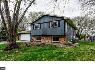14037 Glenhurst Ave, Savage, MN 55378
