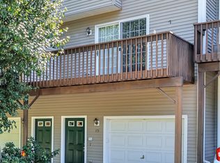 39 Coram Rd APT 15, Shelton, CT 06484
