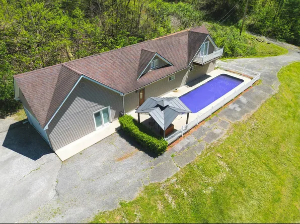 187 Sinnette Holw, Greenup, KY 41144