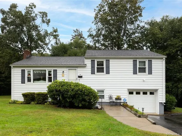 100 Juniper Ridge Drive, Waterbury, CT 06708