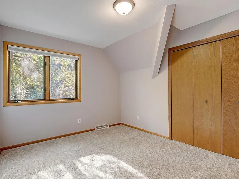 7653 Farmington Way — Photo 26